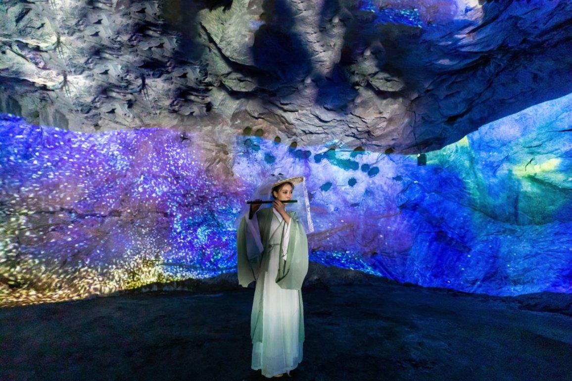 泰康在线护航丝路艺术大展