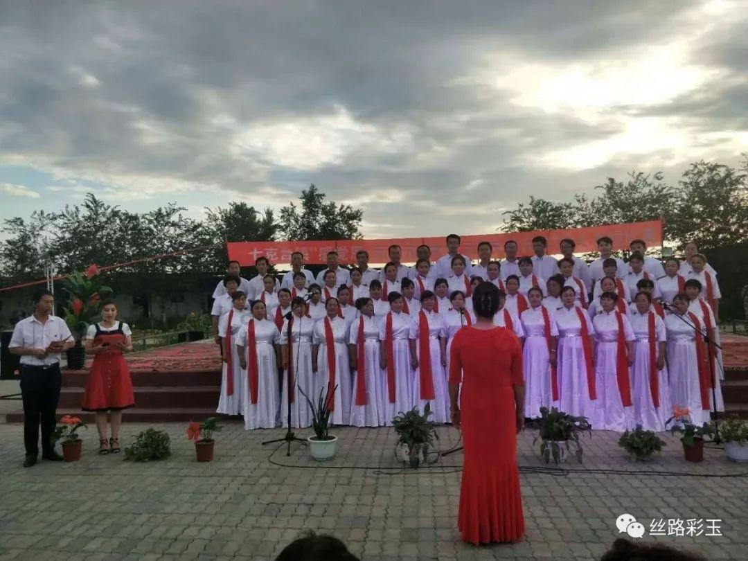 扶摇：当轩辕晓告知德王真相的时候发生了什么样的事情呢？
